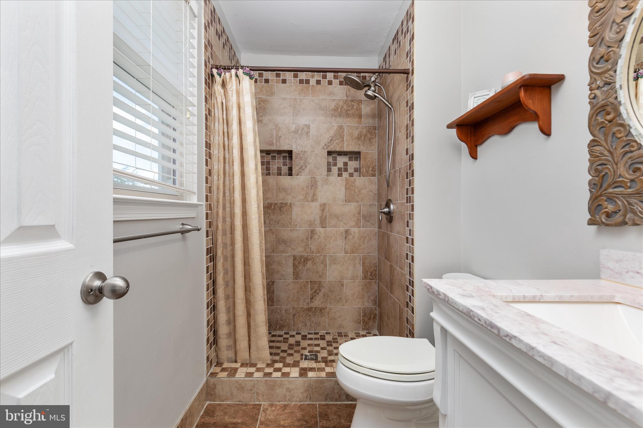 7821 Ontario Road Gainesville, VA 20155 - Photo 20 of 54 2E7A2511_7821 Ontario Rd - Absolute Altitude -4 -