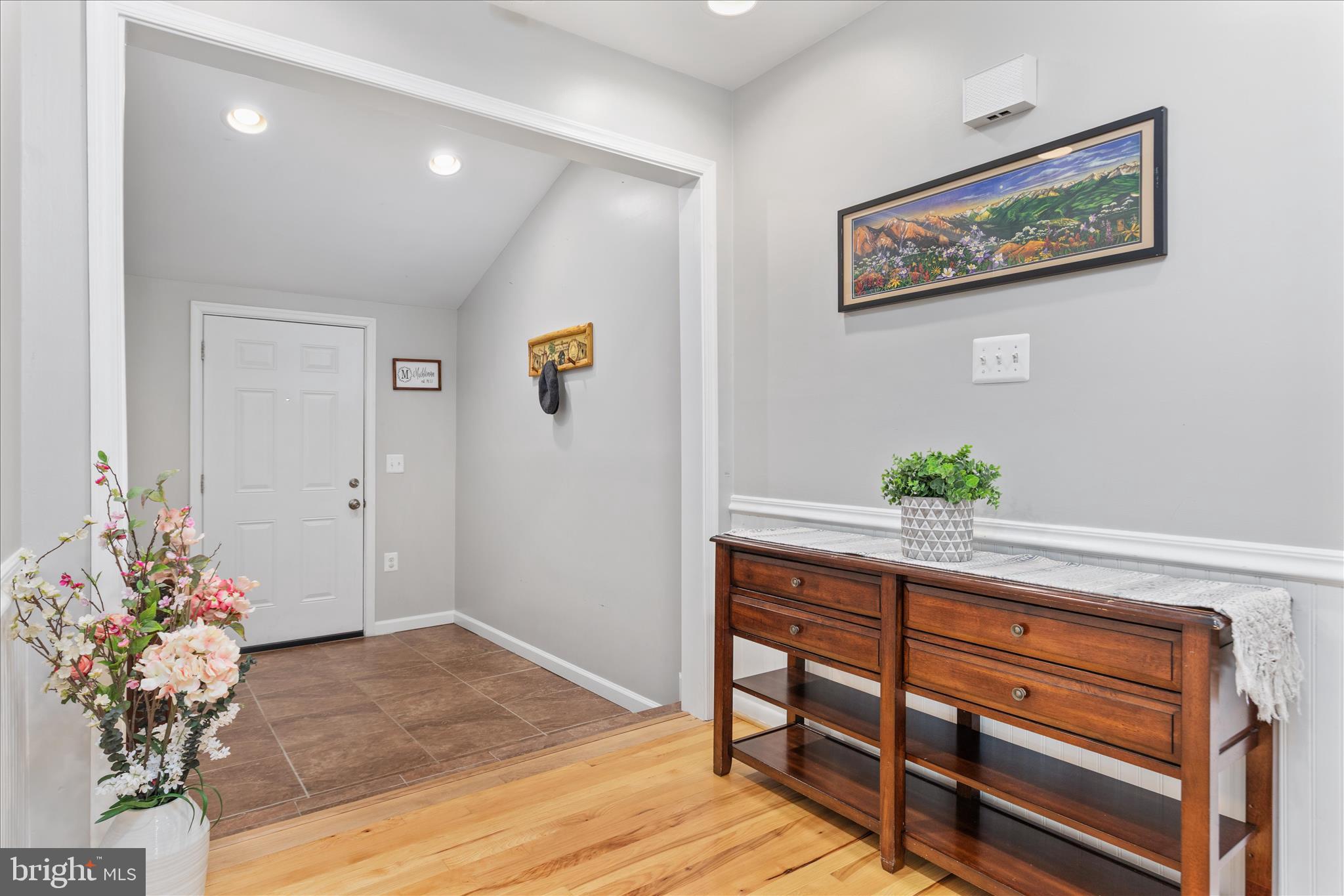 7821 Ontario Road Gainesville, VA 20155 - Photo 4 of 54 2E7A2538_7821 Ontario Rd - Absolute Altitude -4 -