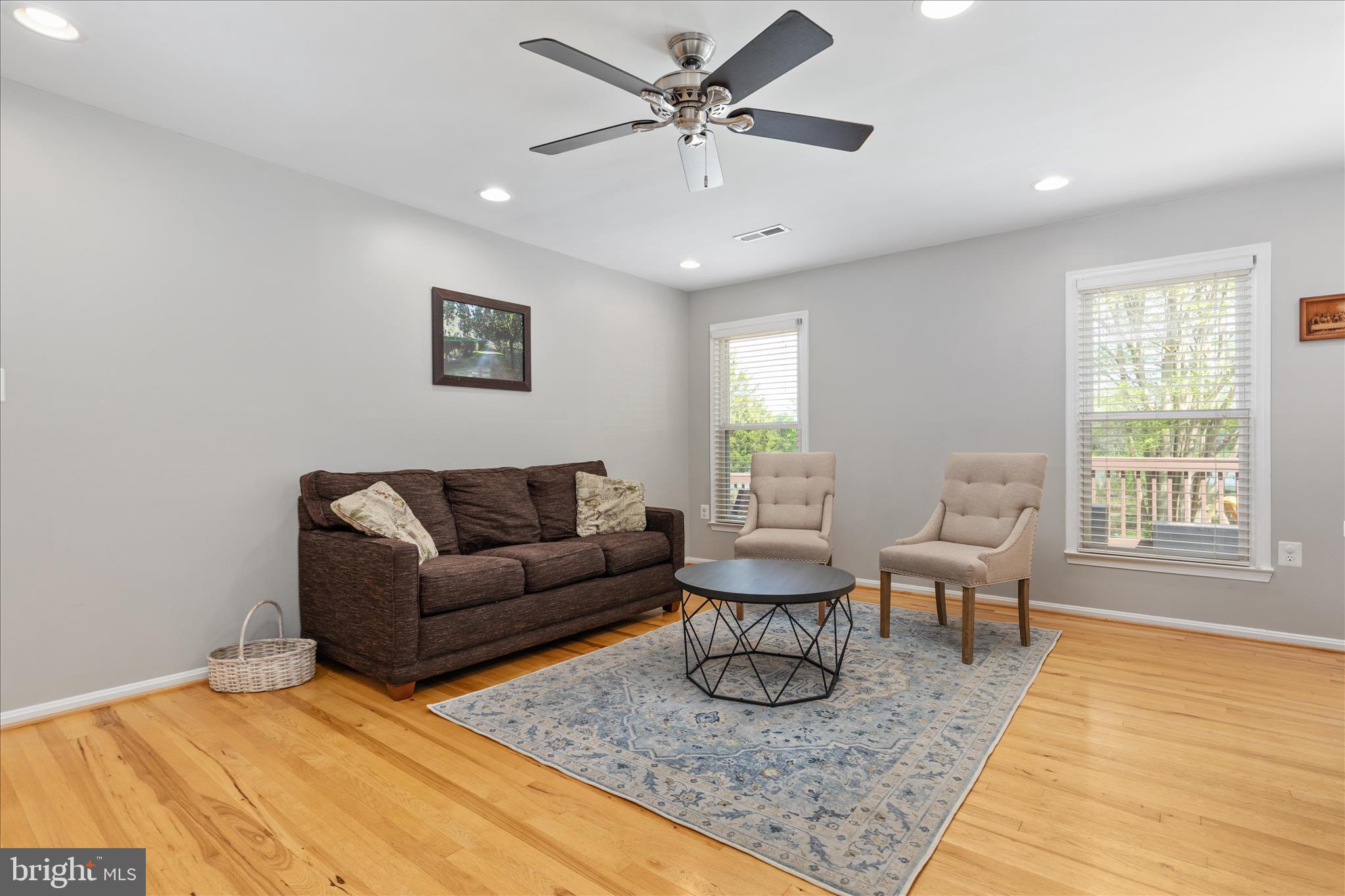 7821 Ontario Road Gainesville, VA 20155 - Photo 5 of 54 2E7A2546_7821 Ontario Rd - Absolute Altitude -4 -