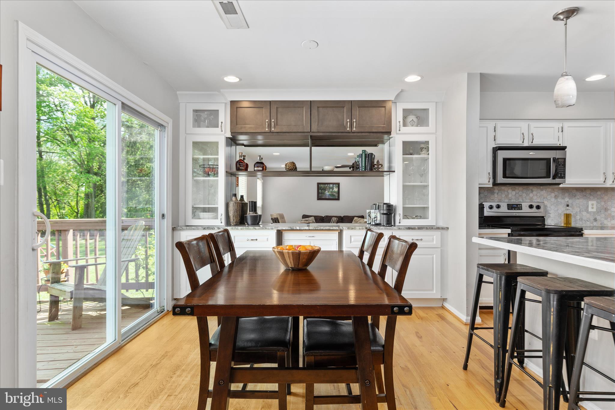 7821 Ontario Road Gainesville, VA 20155 - Photo 8 of 54 2E7A2562_7821 Ontario Rd - Absolute Altitude -4 -