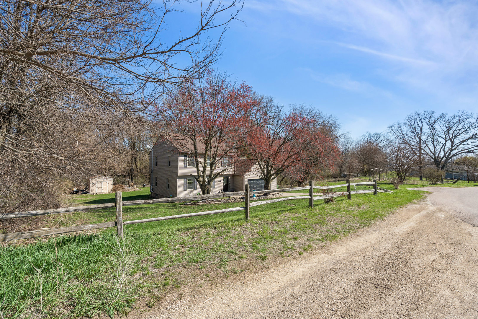 3148 Lincoln Way Clinton, IA 52732 - Photo 2 of 24