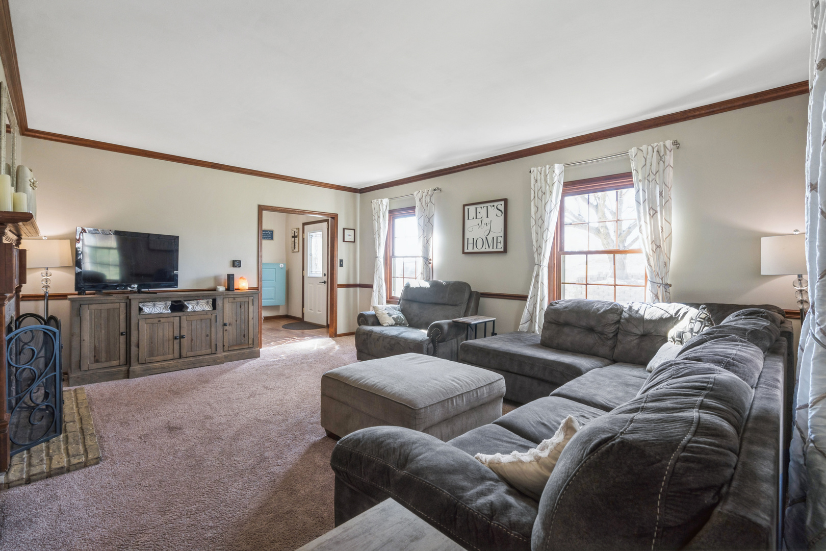 3148 Lincoln Way Clinton, IA 52732 - Photo 5 of 24