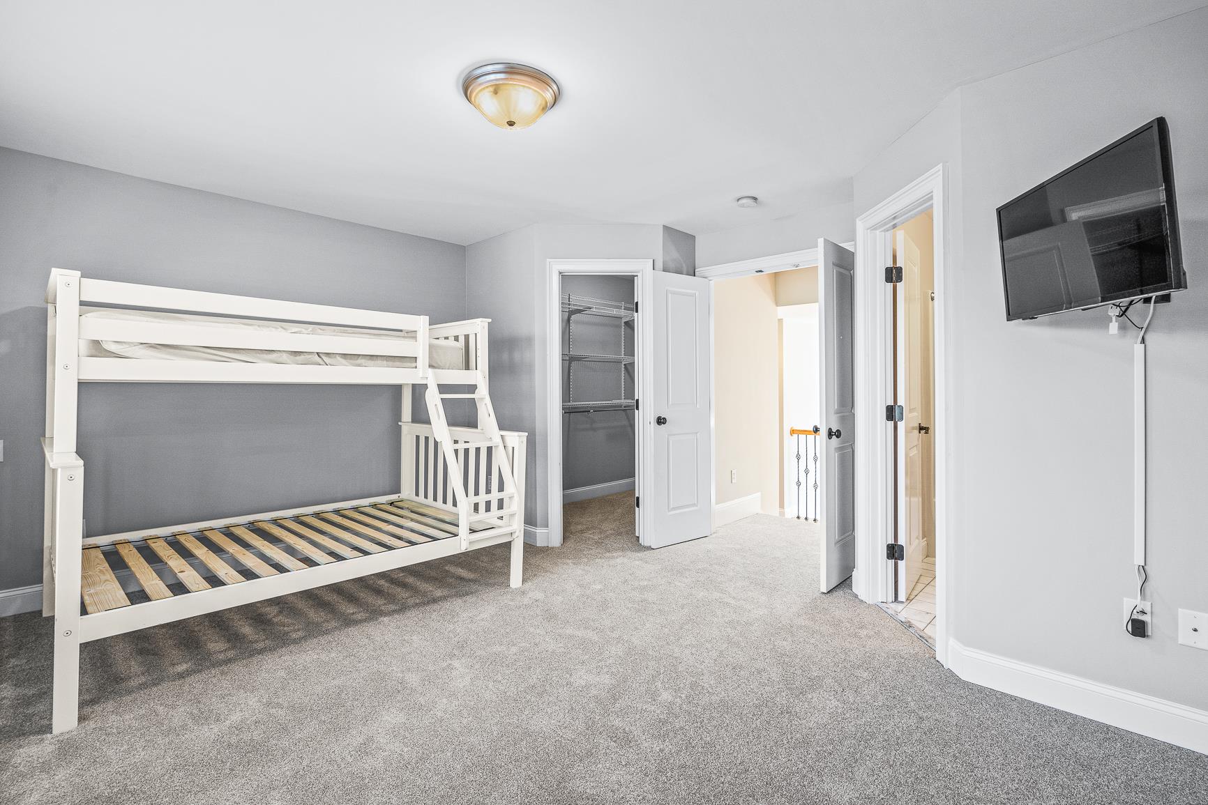 2 Castle Ridge Road Salem, NH 03079 - Photo 27 of 40