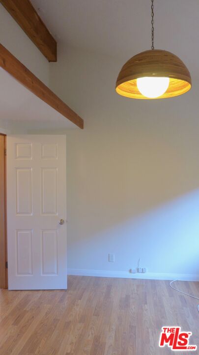 3124 Veteran Avenue Los Angeles, CA 90034 - Photo 19 of 23 an empty room with a empty space