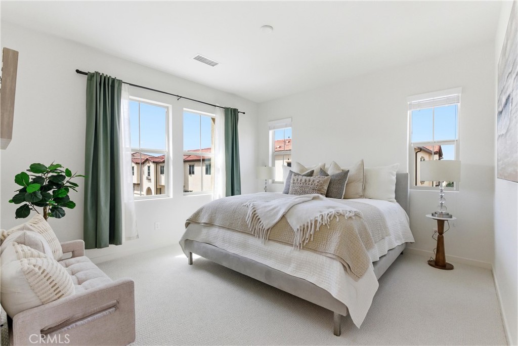 600 Shadowbrook Lake Forest, CA 92610 - Photo 15 of 50