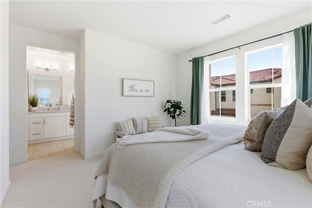 600 Shadowbrook Lake Forest, CA 92610 - Photo 16 of 50