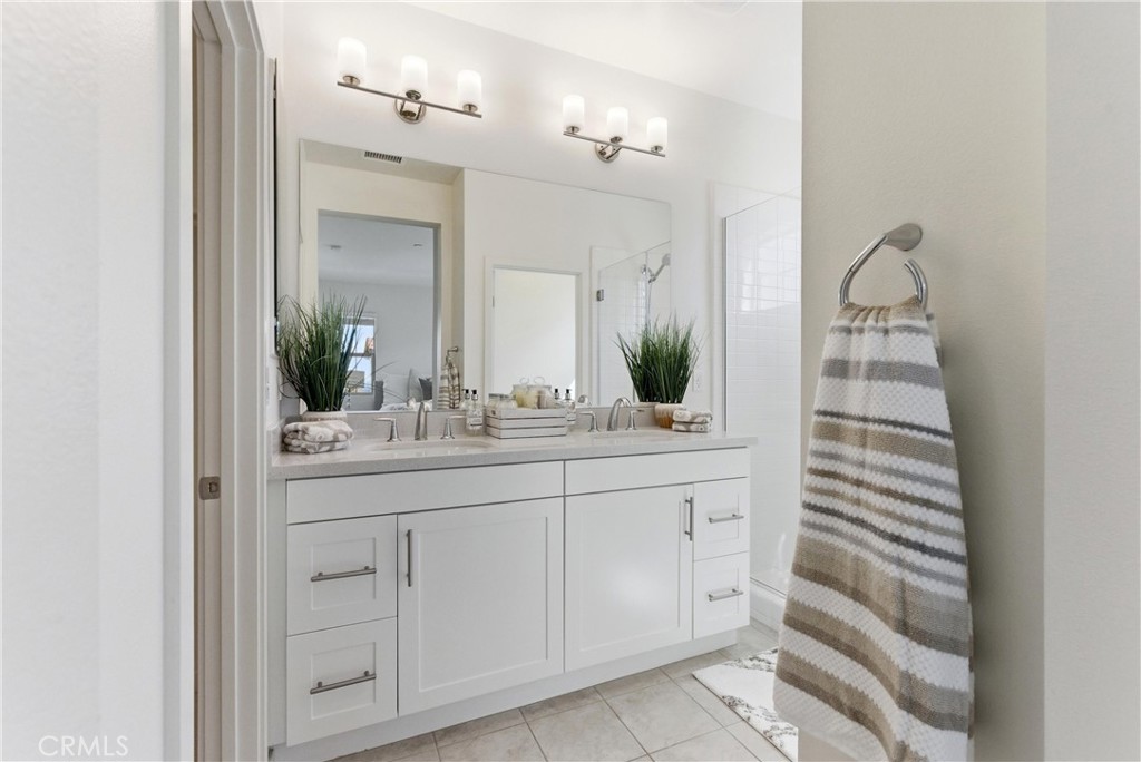 600 Shadowbrook Lake Forest, CA 92610 - Photo 17 of 50