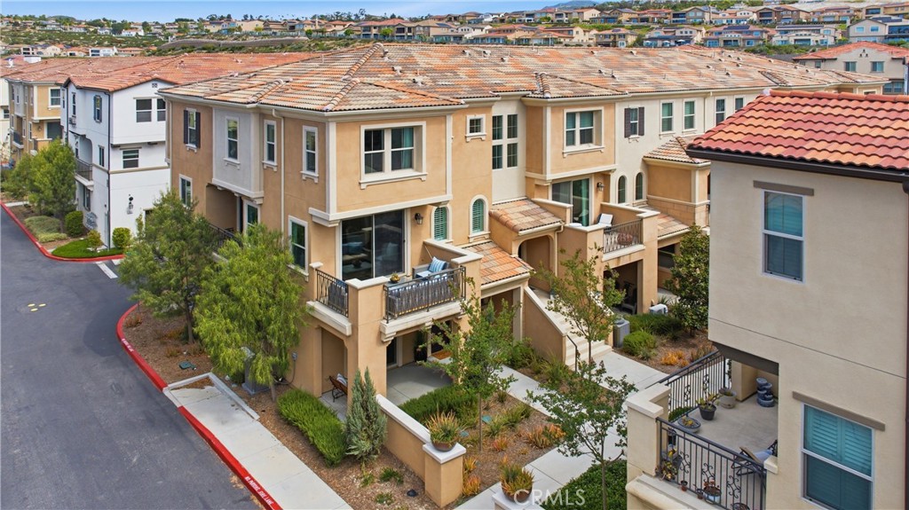 600 Shadowbrook Lake Forest, CA 92610 - Photo 28 of 50