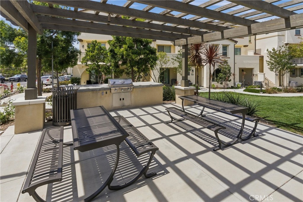 600 Shadowbrook Lake Forest, CA 92610 - Photo 37 of 50