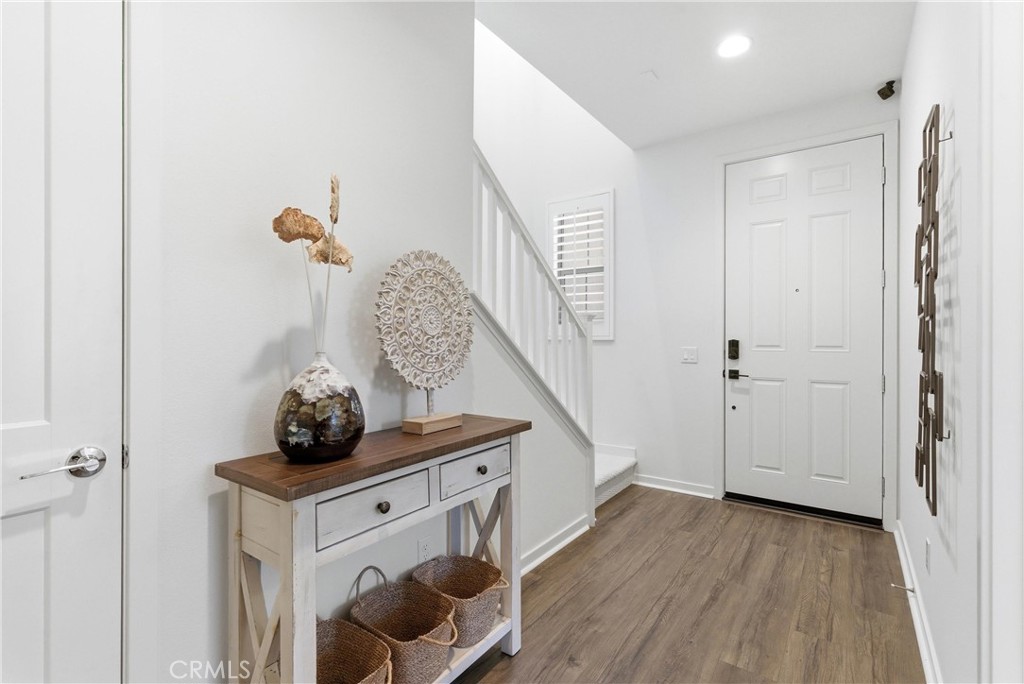 600 Shadowbrook Lake Forest, CA 92610 - Photo 4 of 50