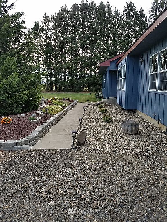 2040 Game Farm Road Ellensburg, WA 98926 - Photo 2 of 24 Gallery Image 2