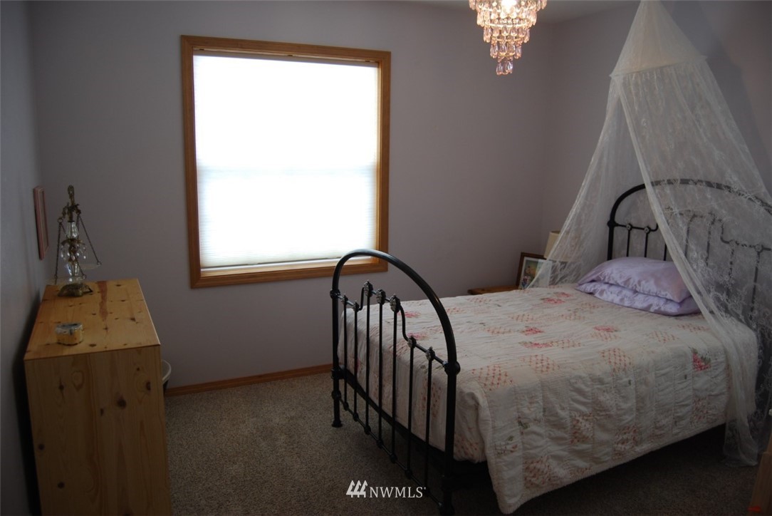 2040 Game Farm Road Ellensburg, WA 98926 - Photo 12 of 24 Gallery Image 12
