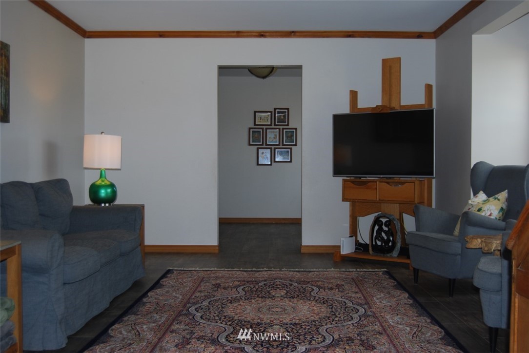 2040 Game Farm Road Ellensburg, WA 98926 - Photo 4 of 24 Gallery Image 4