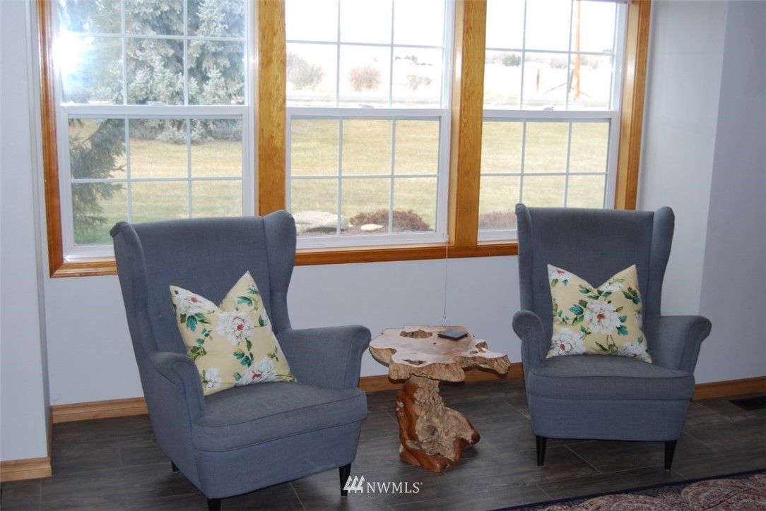 2040 Game Farm Road Ellensburg, WA 98926 - Photo 5 of 24 Gallery Image 5
