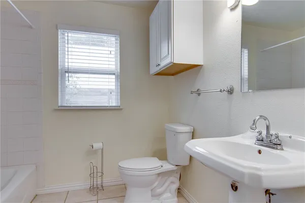 $2,999 | 1713 Cullen Avenue, Austin, TX 78757