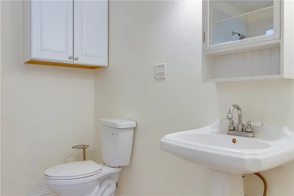 $2,999 | 1713 Cullen Avenue, Austin, TX 78757