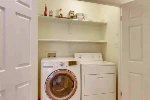 $2,999 | 1713 Cullen Avenue, Austin, TX 78757