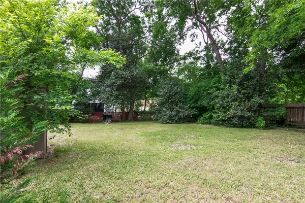 $2,999 | 1713 Cullen Avenue, Austin, TX 78757