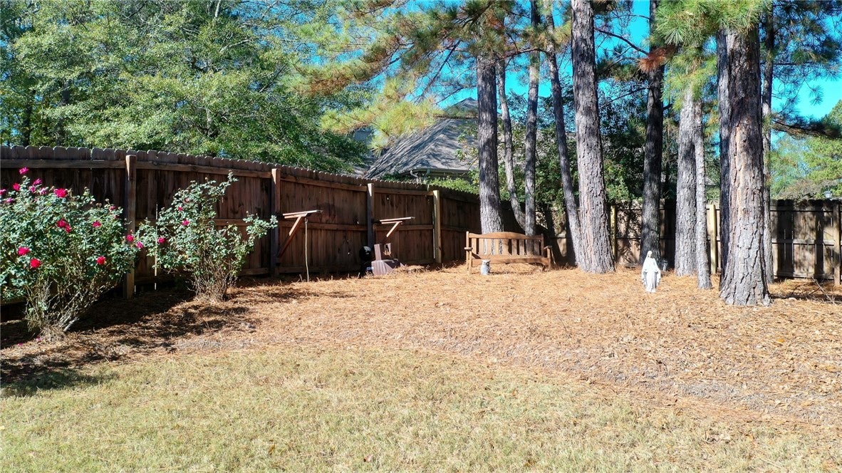 1818 Trail Ridge Road Auburn, AL 36830 - Photo 17 of 40 Backyard views