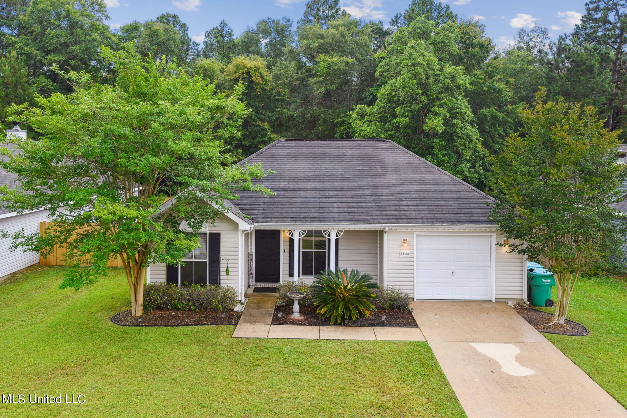 13403 Libby Lane Gulfport, MS 39503 - Photo 1 of 16 001