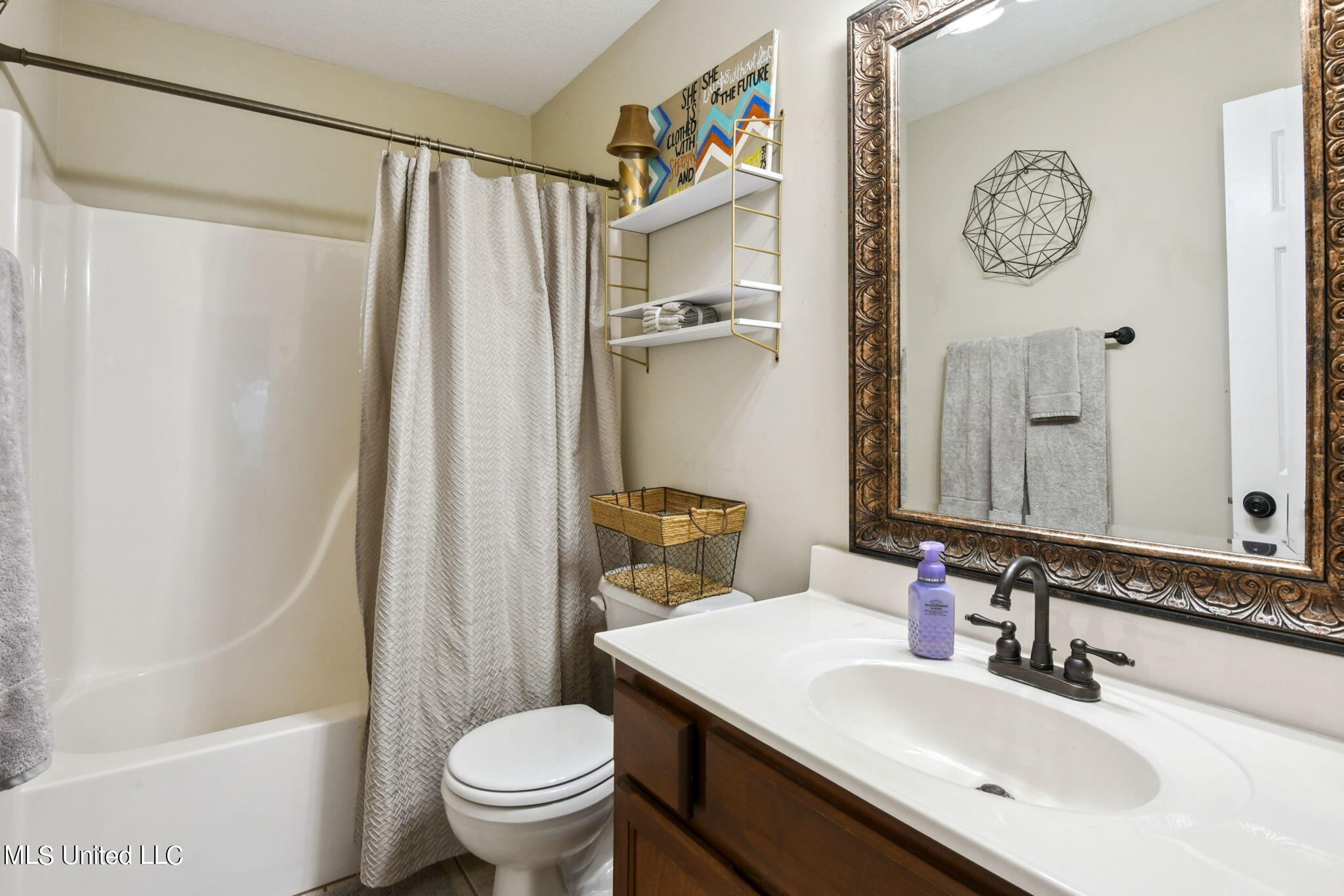 13403 Libby Lane Gulfport, MS 39503 - Photo 12 of 16 011