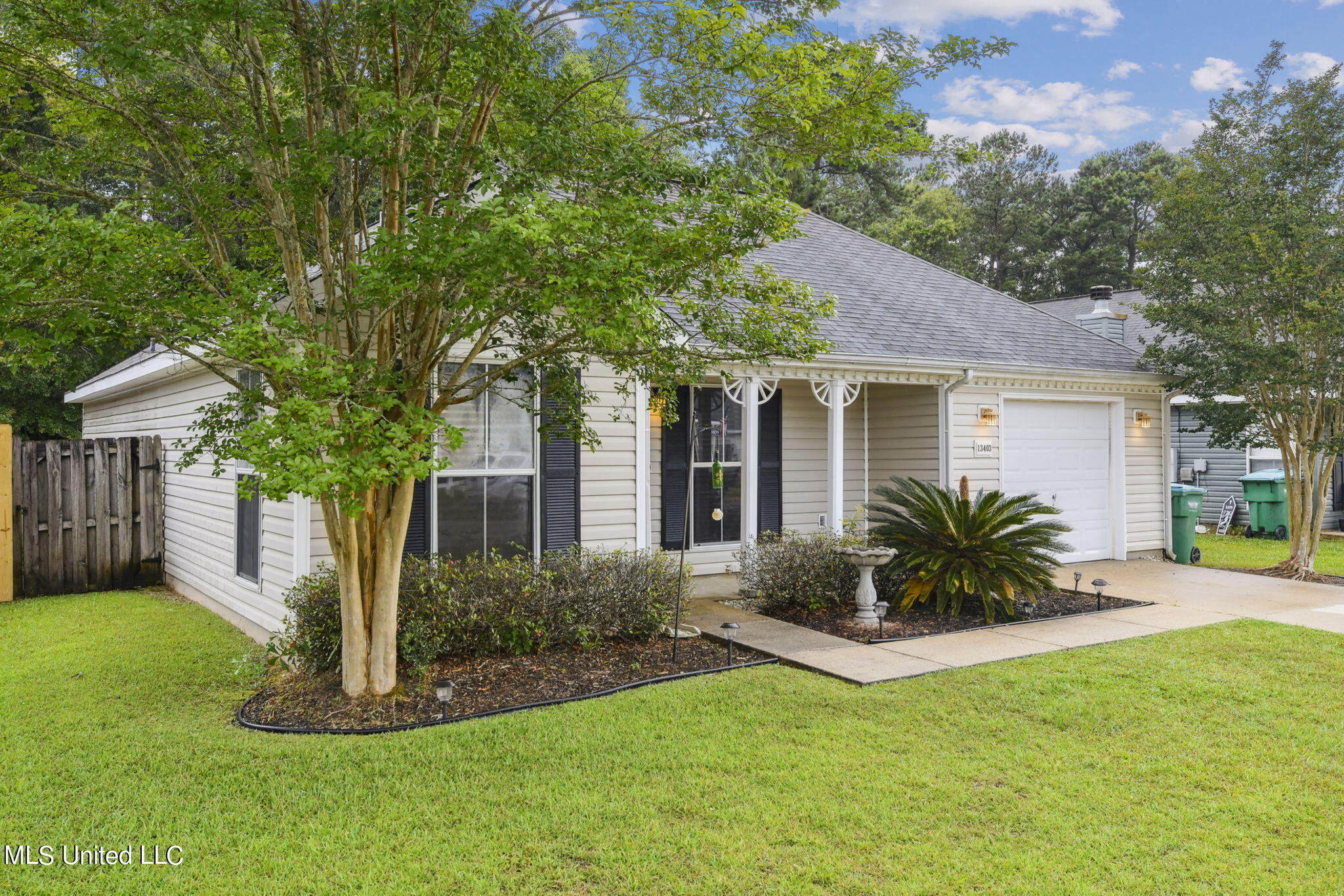 13403 Libby Lane Gulfport, MS 39503 - Photo 2 of 16 002