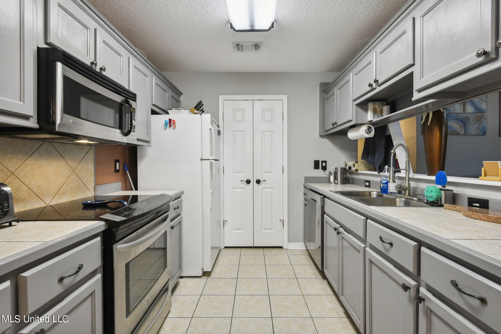 13403 Libby Lane Gulfport, MS 39503 - Photo 9 of 16 008