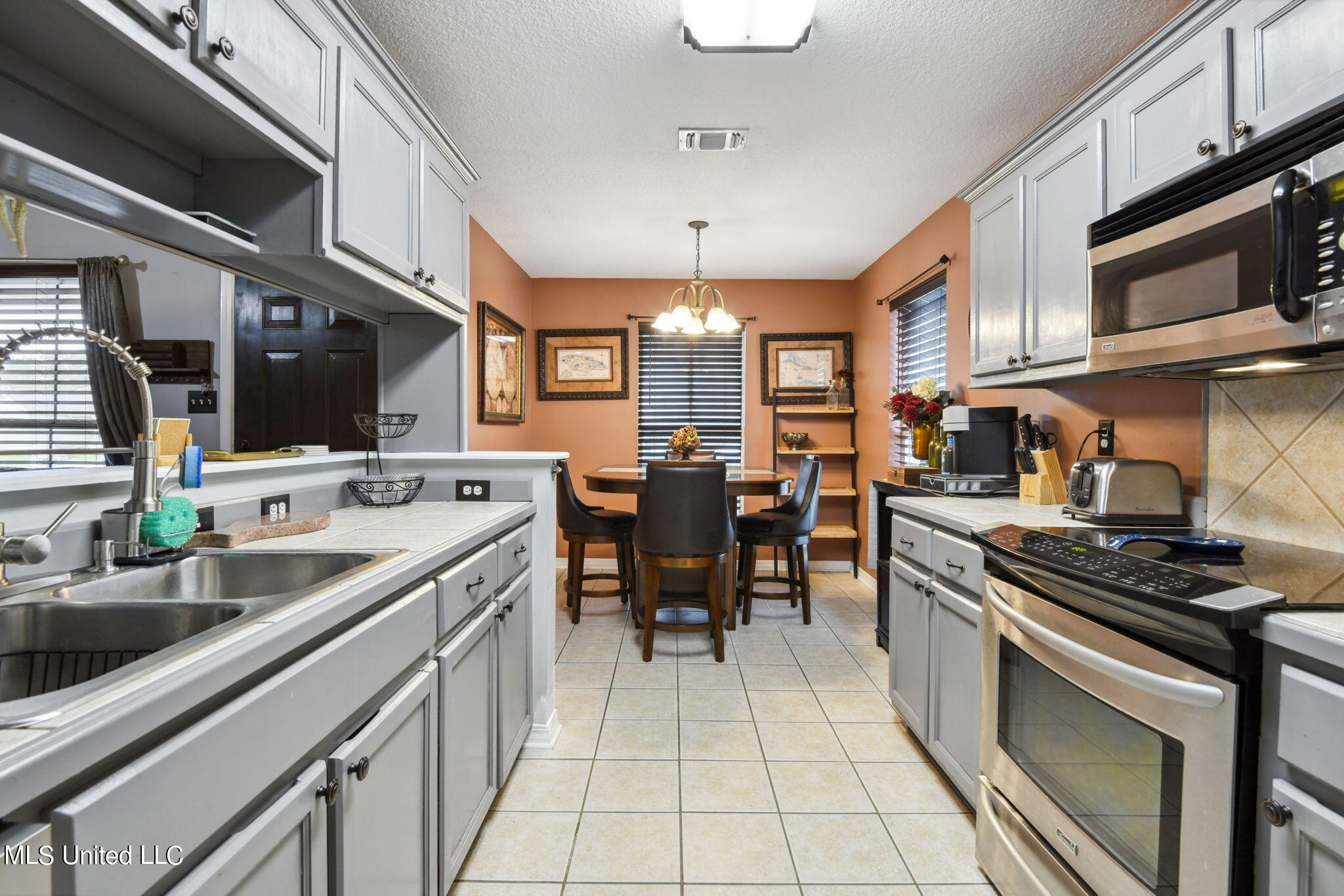 13403 Libby Lane Gulfport, MS 39503 - Photo 10 of 16 009