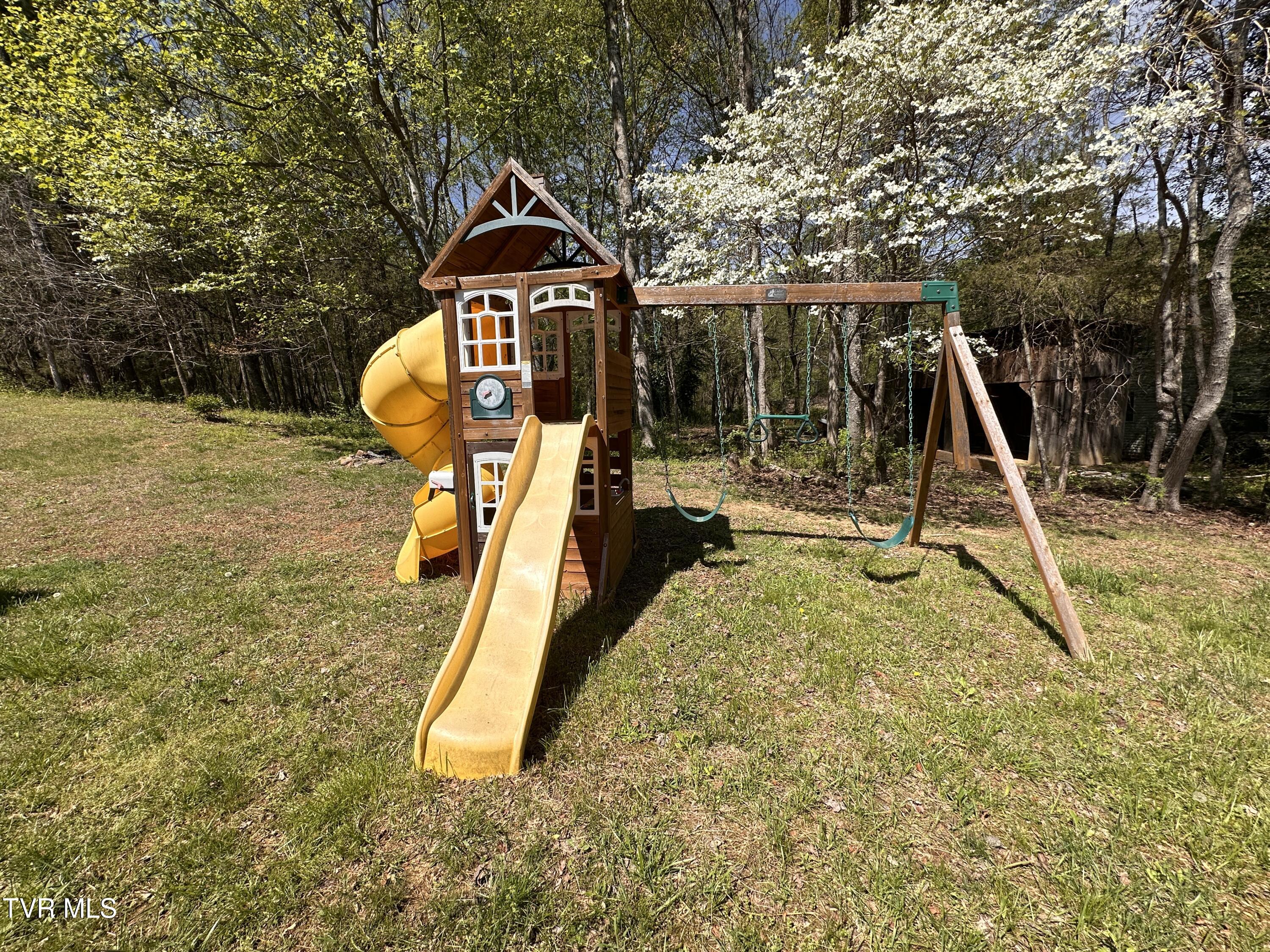 160 Keller Road Afton, TN 37616 - Photo 38 of 41 20260410_162441091_iOS