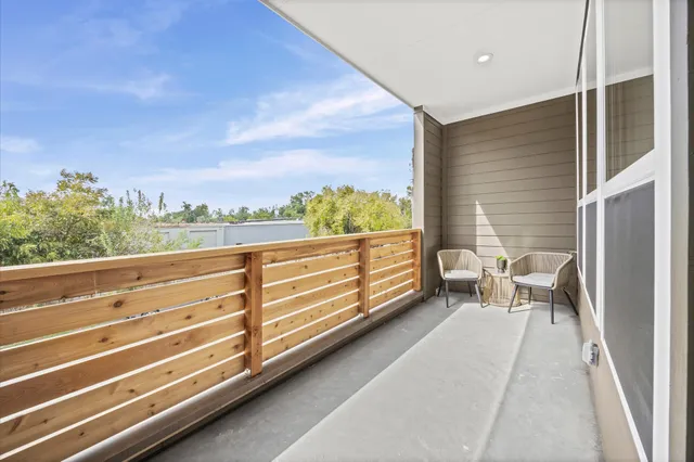 $2,850 | 5107 Avenue J, Houston, TX 77011