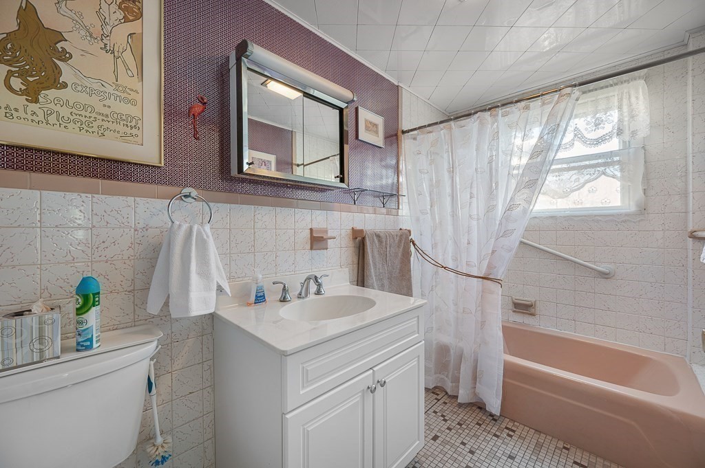 2 A Nonquit Street, Unit A Worcester, MA 01604 - Photo 20 of 42