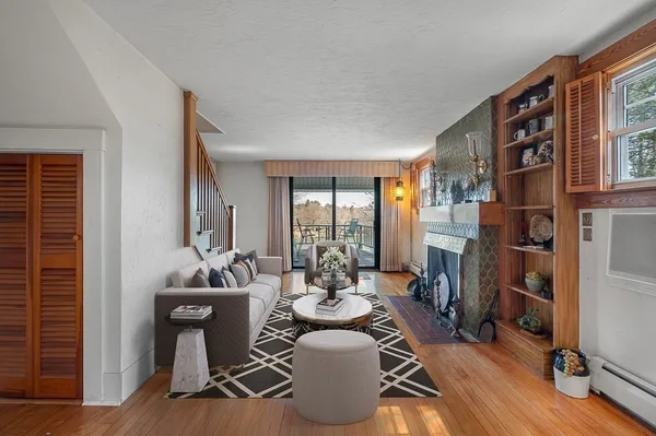$799,888 | 2 A Nonquit Street, Unit A, Worcester, MA 01604