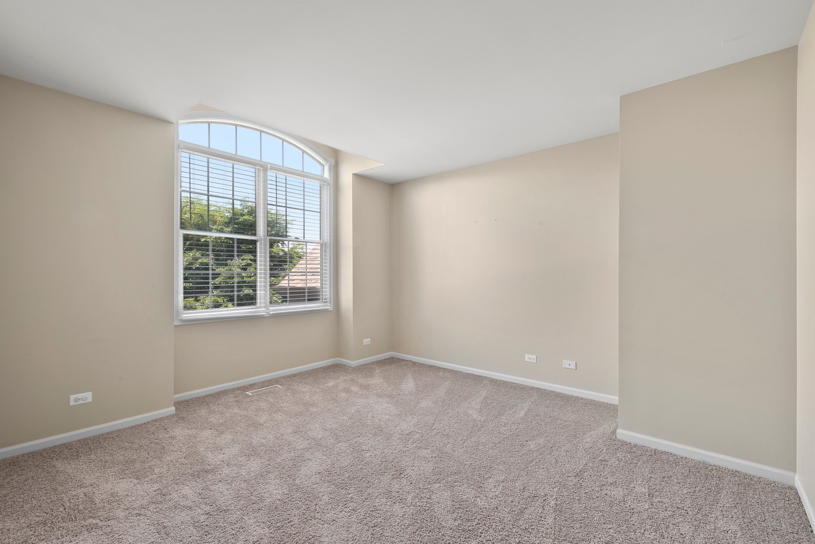 9 Springbrook Lane Algonquin, IL 60102 - Photo 18 of 28