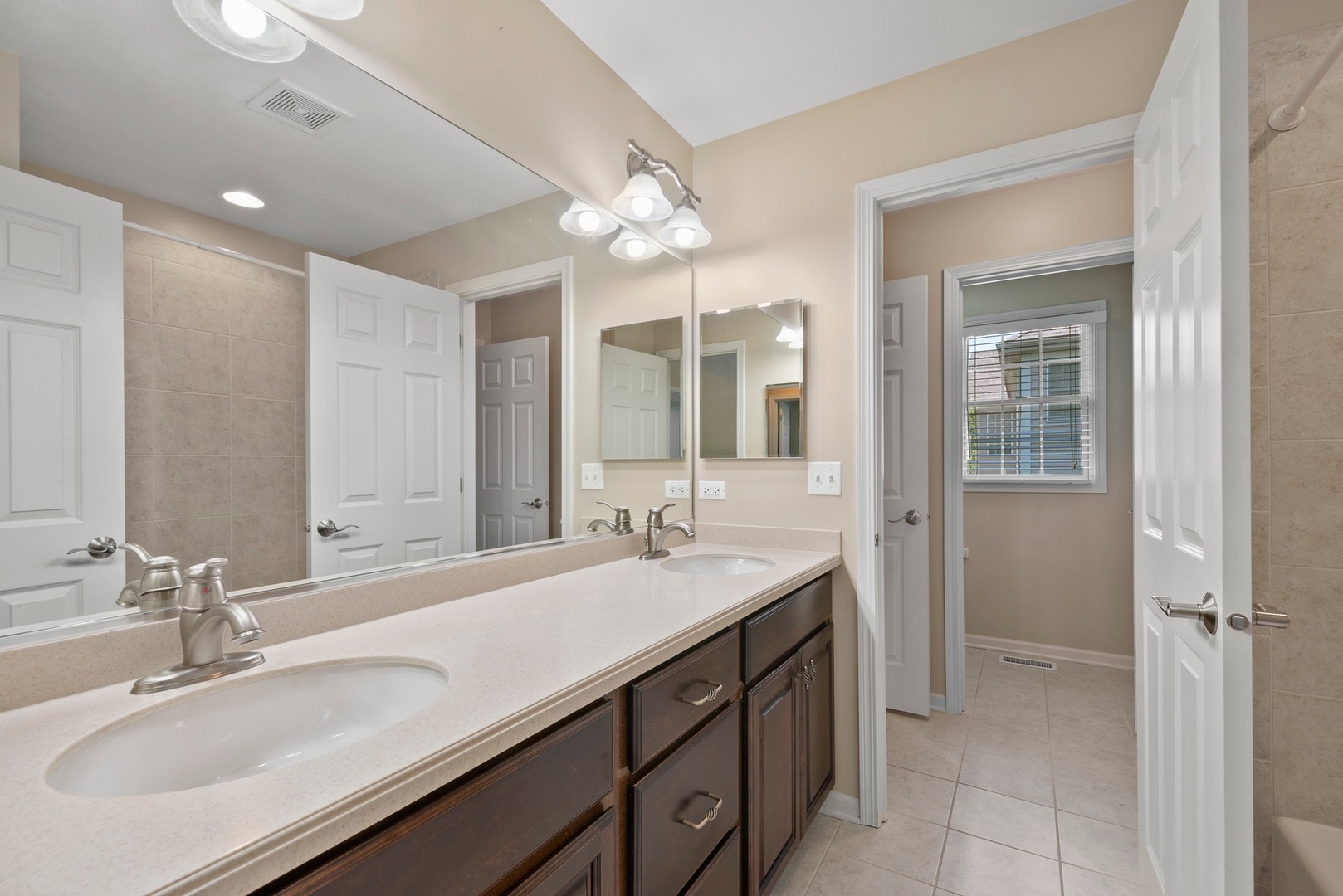 9 Springbrook Lane Algonquin, IL 60102 - Photo 19 of 28