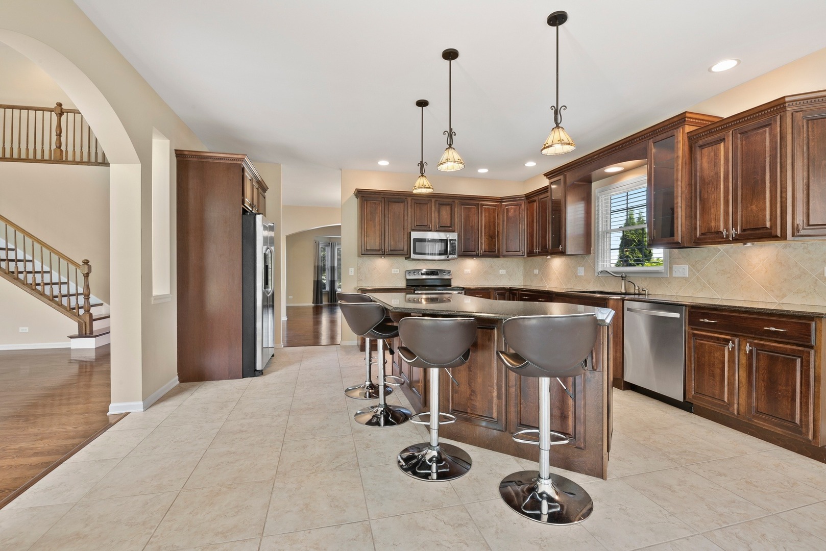 9 Springbrook Lane Algonquin, IL 60102 - Photo 5 of 28