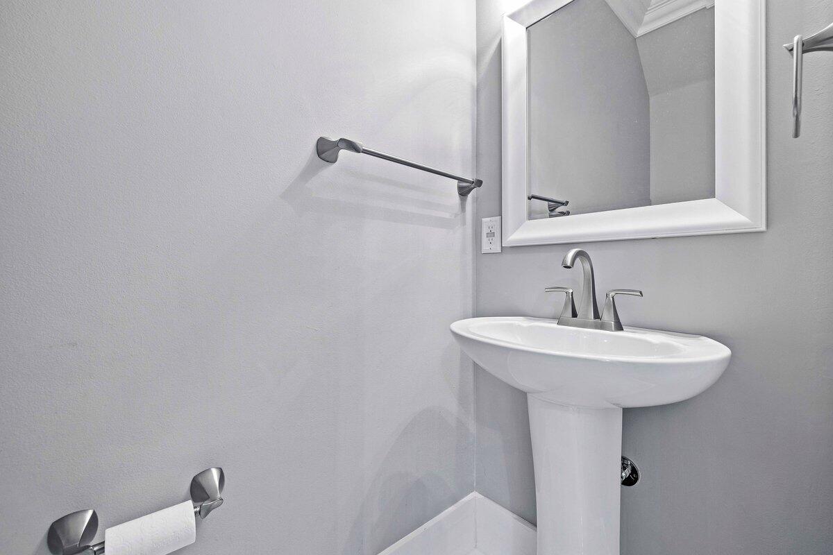 21238 Vía Fiore Boca Raton, FL 33433 - Photo 9 of 38 RWS_3634