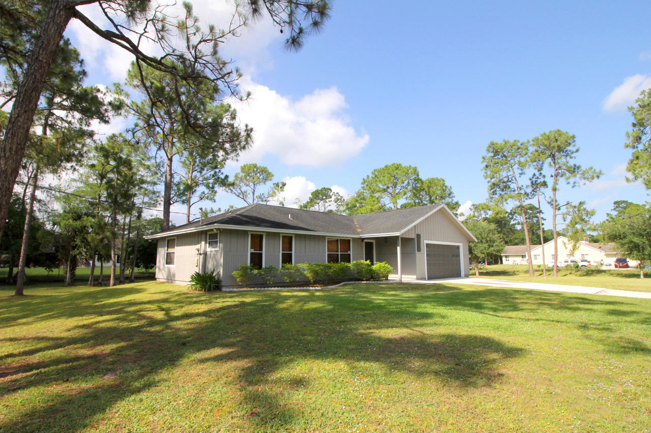 17254 31st Road North The Acreage, FL 33470 - Photo 4 of 24 IMG_1961