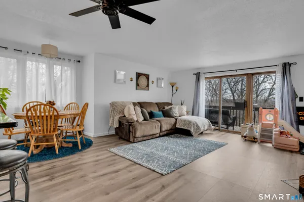$335,000 | 180 Skyview Drive, Unit 180, Cromwell, CT 06416