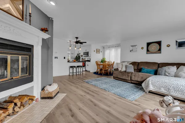 $335,000 | 180 Skyview Drive, Unit 180, Cromwell, CT 06416