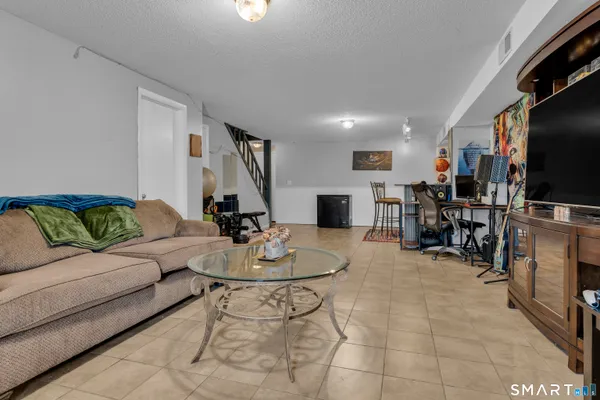 $335,000 | 180 Skyview Drive, Unit 180, Cromwell, CT 06416