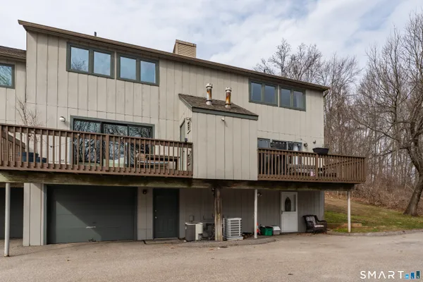 $335,000 | 180 Skyview Drive, Unit 180, Cromwell, CT 06416