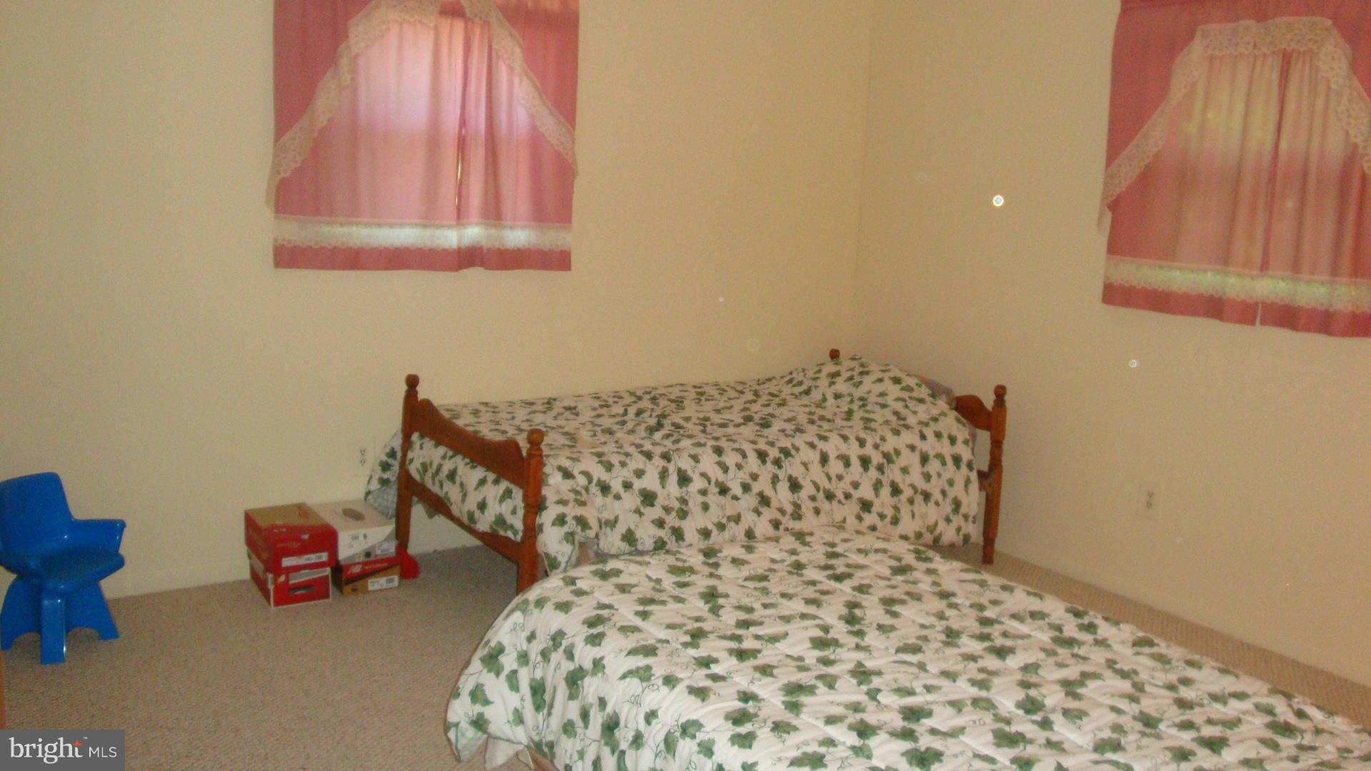 7233 Ridgeway Drive Manassas, VA 20112 - Photo 15 of 18 Bedroom
