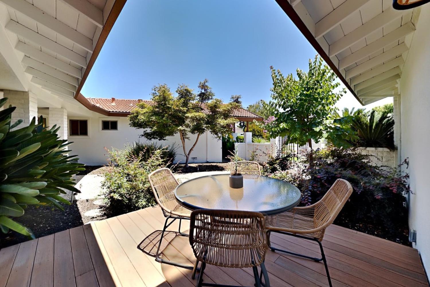 909 Newcastle Court Modesto, CA 95355 - Photo 5 of 98