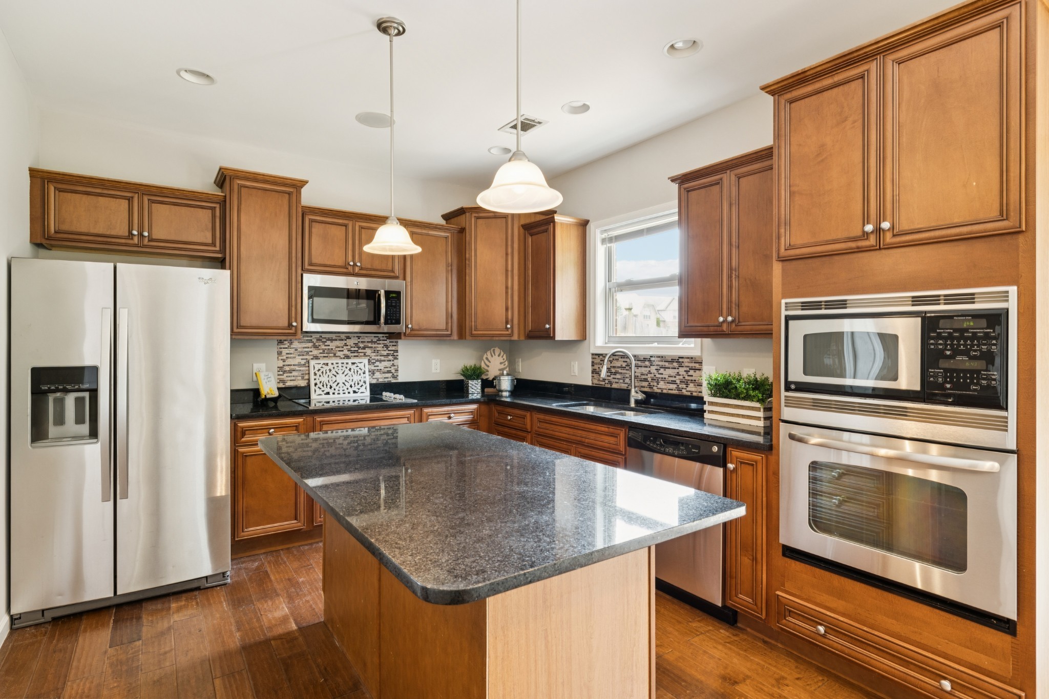 2040 Belshire Way Spring Hill, TN 37174 - Photo 14 of 74