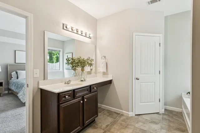 $650,000 | 2040 Belshire Way, Spring Hill, TN 37174