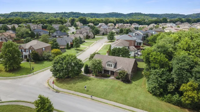 $650,000 | 2040 Belshire Way, Spring Hill, TN 37174