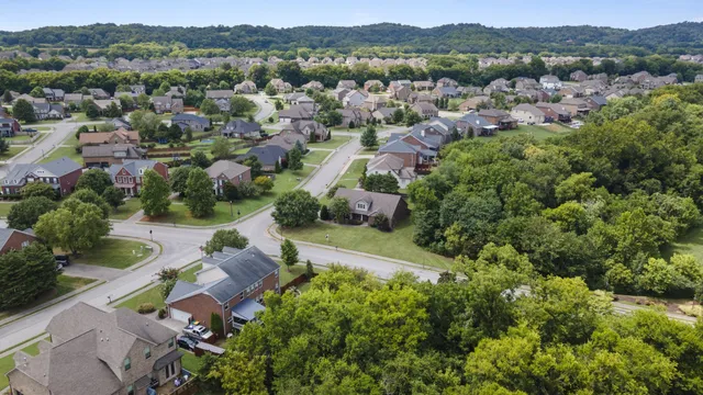 $650,000 | 2040 Belshire Way, Spring Hill, TN 37174