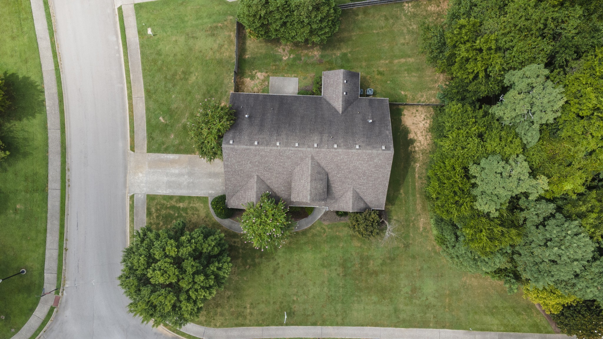 2040 Belshire Way Spring Hill, TN 37174 - Photo 69 of 74 an aerial view of a house with a yard