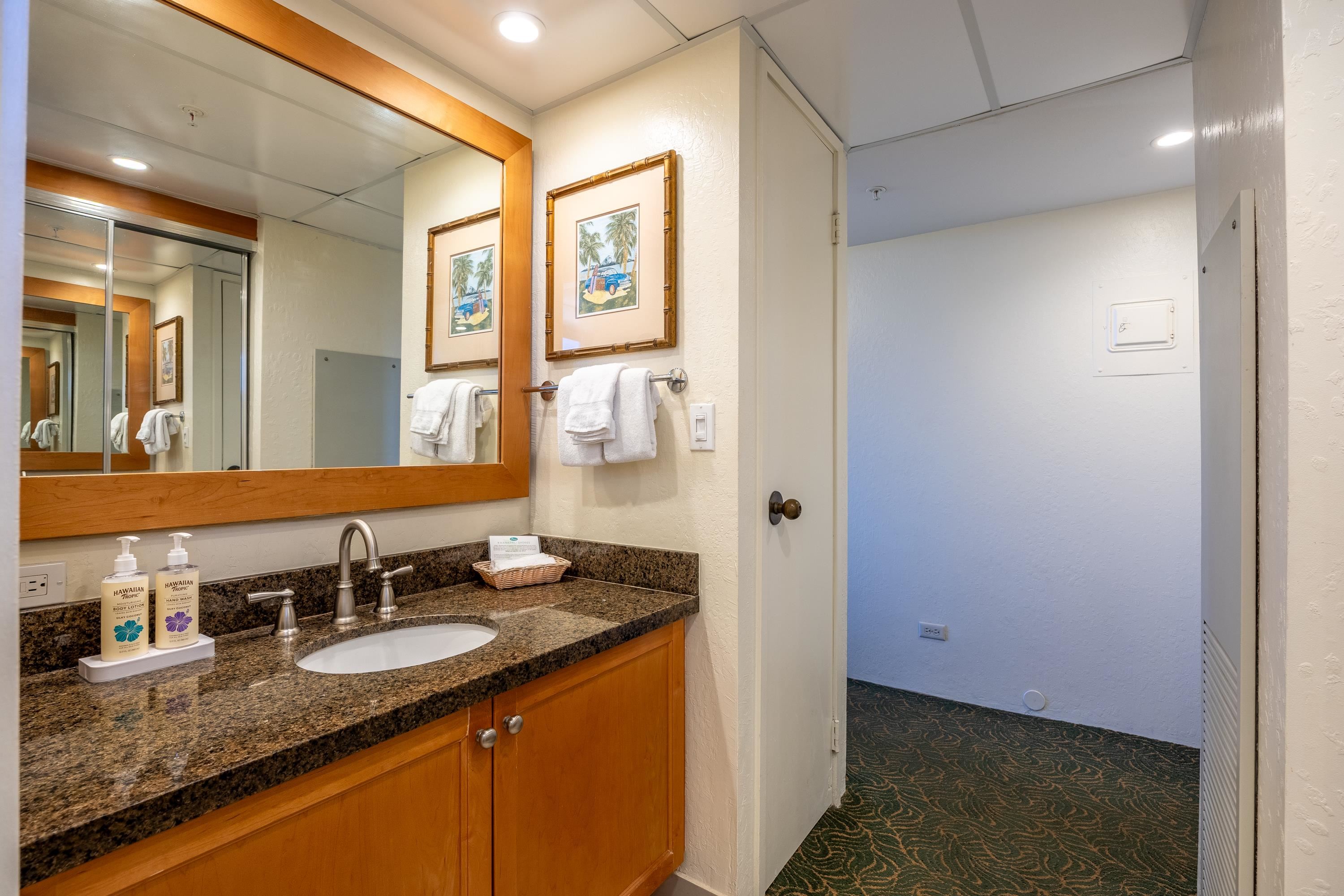 3445 Lower Honoapiilani Road, Unit 834 Lahaina, HI 96761 - Photo 20 of 50