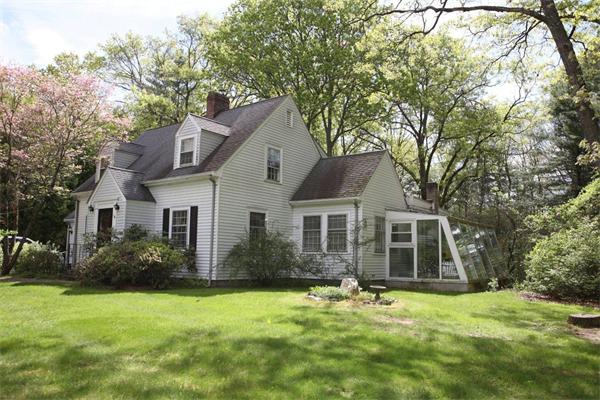 430 Dutton Road Sudbury, MA 01776 - Photo 1 of 25